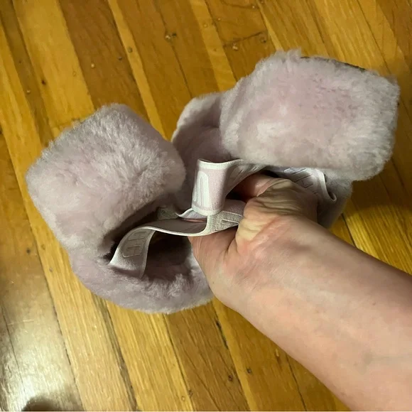 UGG Uggs pink violet sheepskin fluff yeah slides slippers sandals size 6 67 - Picture 5 of 6